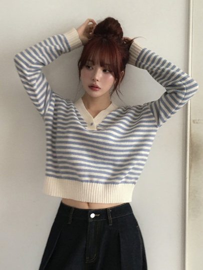 DAZY Women's Colorblock Striped Loose Long Sleeve V-Neck Casual Vacation Korean Style Autumn/Winter Knit Sweater