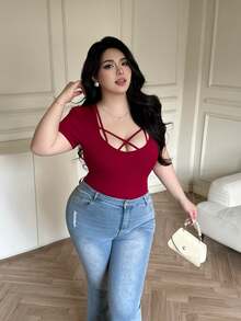 Vibekara Valentines Plus Size Fashionable Spring/Summer Lace-Up Sexy Minimalist T-Shirt - Burgundy - View 4