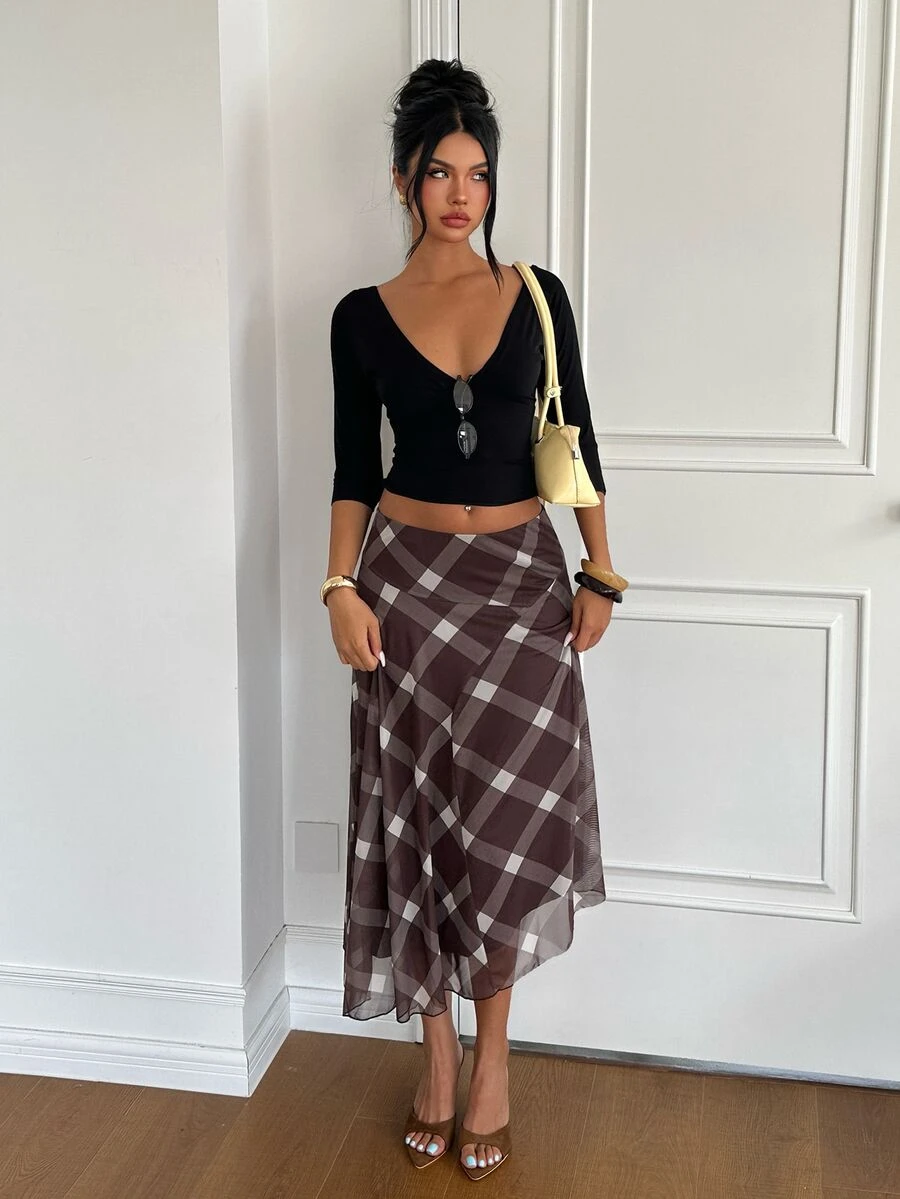 Aloruh Women's Autumn/Winter Brown Plaid Plaid Asymmetric Design Ultra Low Waist Mesh Ruffle A-Line Skirt Brunch Date Daily Vintage Rustic Elegant