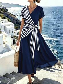 Breezaya +Robe de vacances décontractée et modeste pour femmes, col en V, patchwork bleu marine et blanc, style tropical, tenue de villégiature d'été, robe de vacances pour femmes, plage de vacances - Bleu marine - Voir 8