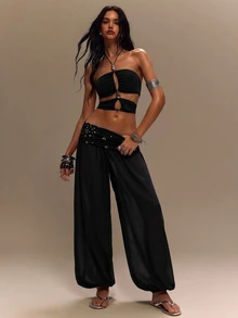 TypaGal Cutout Design Sexy Cropped Halter Top - Black - View 6