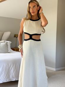 Amy Towne 100%純棉黑色與銀色夏季無袖鏤空長洋裝 法式優雅 熱帶性感 高腰休閒沙灘度假風 - 杏色 - 查看 4