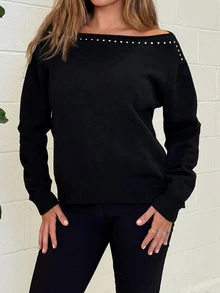 Amy Towne 女士秋冬新款性感不对称肩部复古铆钉装饰宽松套头休闲针织衫，黑色 - 黑色 - 查看 7