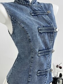 Elamini 女款不對稱門襟拿破崙風綁帶鈕扣水洗牛仔上衣 - 中等水洗藍 - 查看 6