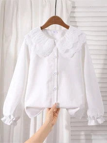 SHEIN 女童優雅刺繡蕾絲花瓣領公主風長袖前扣單排扣休閒時尚公主襯衫，適合上學穿著 - 白色 - 查看 10