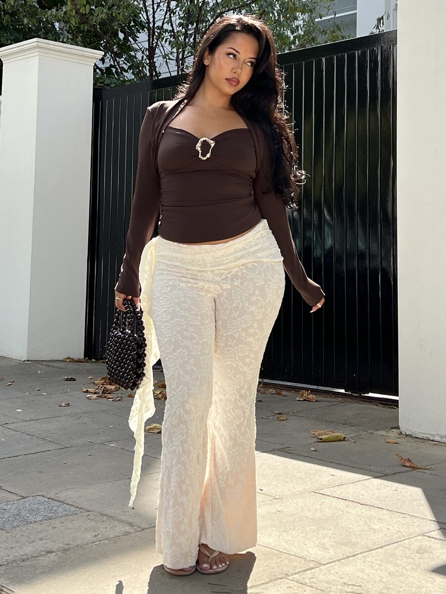 NegzBox Ladies Off-White Elegant Lace Flared Pants,Patchwork Ruffle Hem Boho Beach Pants,Suitable For Summer Vacation,Music Festival,Carnival Costume & Dates - Apricot - View 1