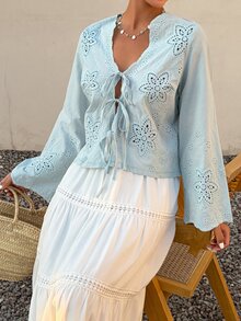 Livesso Petite Kemeja Wanita Motif Bordir Bunga Gaya Kasual Cottagecore Romantis Serbaguna untuk Harian Musim Gugur Liburan Pantai Biru Muda - Biru - View 6