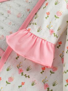 SHEIN 新生女嬰清新碎花套裝，包含包巾、帽子、手套、圍兜、髮帶和連身衣，柔軟舒適面料，適合日常穿著，禮品 - 淺粉色 - 查看 6