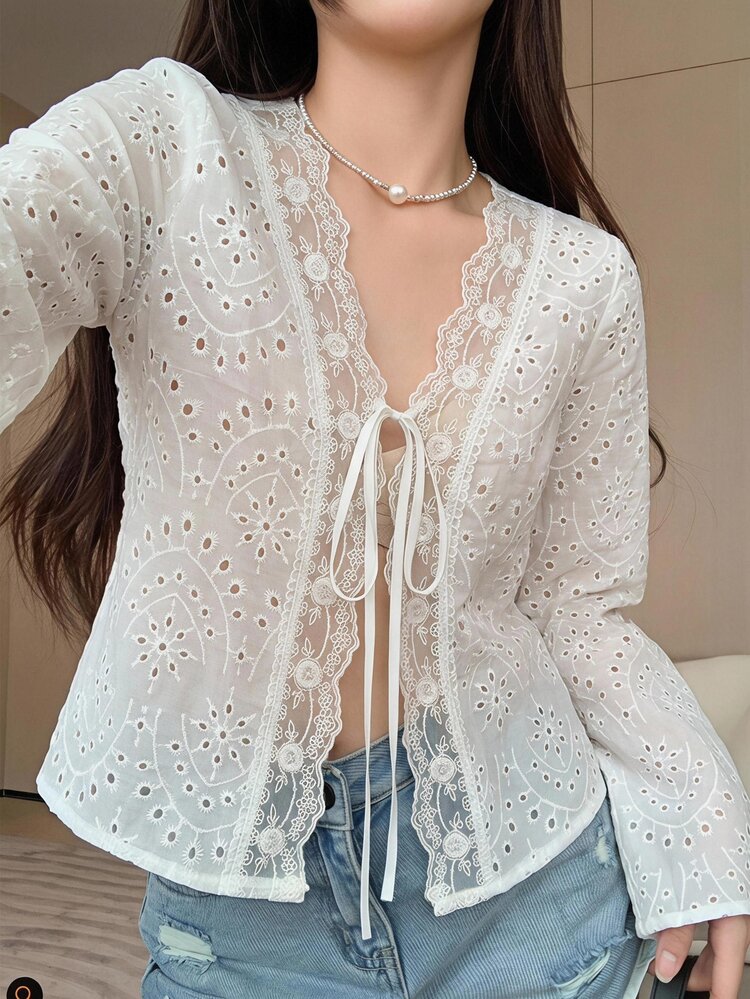 Serisse 女款鏤空刺繡長袖前綁帶輕便外套 白色 秋季 法式浪漫 約會度假風 - 白色 - 查看 7