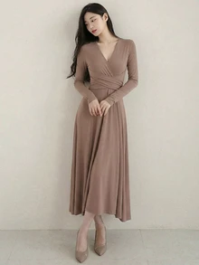 DAZY 女士V领修身腰带中长连衣裙，秋季服装，返校服装长袖连衣裙 - 棕色 - 查看 5