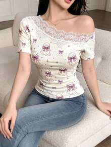 Modelyn 女款休閒波點印花白色時尚不對稱肩短袖抓皺收腰修身T恤，蕾絲飾邊領口設計，舒適四季內搭外穿，適合日常與外出，萬聖節造型 - 彩色 - 查看 4