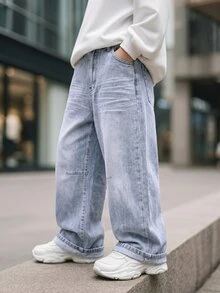SHEIN 青少年男孩牛仔休閒街頭風日常都市街頭風彈性腰頭破洞直筒寬腿牛仔褲 假期度假 水藍色 - 淺色水洗藍 - 查看 8