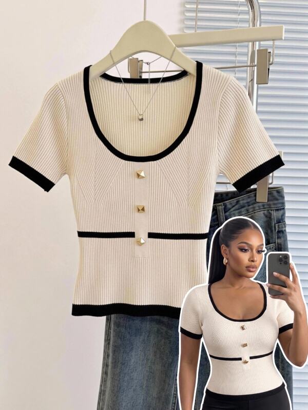 SHEIN Lady CURVE Plus Size Colorblock Trim Metal Decor Short Sleeve Sweater