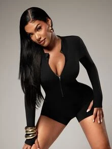 Radiana Combinaison de sport pour femme à col montant, fermeture éclair avant, manches longues, jambes courtes, dos nu et fermeture éclair - Noir - Voir 2