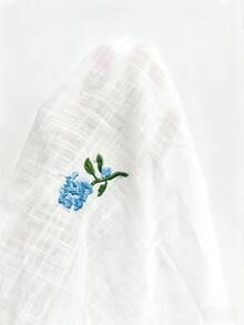 Franclia Women's Fashion Casual Minimalist Romantic Vacation Embroidered Floral Long Sleeve Button-Up Shirt Fall - Blue and White - View 5