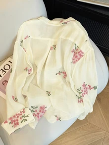 Franclia 女士时尚休闲浪漫刺绣花卉长袖纽扣衬衫 - 杏色 - 查看 2