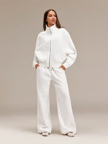 GLOWMODE Everyday Fleece Warmth Whisperer 柔軟保暖輕量夾克，前後縫線設計、口袋、蝙蝠袖、高領、全開襟拉鍊，休閒款 - 白色 - 查看 8