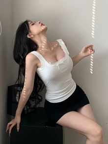 DAZY Women's Lace Patchwork Bow Decor Square Neck Slim Fit Tank Tops Long Sleeve - White - View 2
