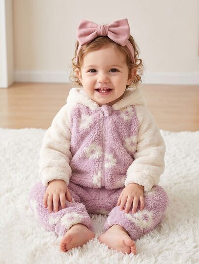 SHEIN Playful Pals 1 buah Jumpsuit Bayi Perempuan Balita Perempuan dengan Resleting, Lucu, Manis, Warna Lavender Lilac, Bulu Lembut, Motif Bunga, Lengan Panjang, Berkerudung, Tebal, Cocok untuk Aktivitas Luar Ruangan Musim Dingin, Gaya Putri yang Nyaman