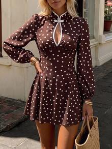 SHEIN PariChic A Modified Short Dress With Chinese Elements And Retro Polka Dot Style, Featuring A High Waist + A-Line Short Dress Silhouette, Combines Classical - Brown - View 4
