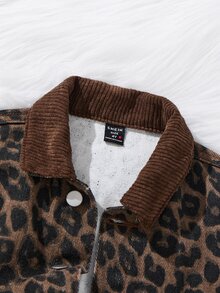 SHEIN 兒童小男孩 Y2K 棉質復古豹紋印花棕色丹寧拼接領寬鬆夾克，秋冬款，男孩校服、街頭風、萬聖節穿搭 - 棕色 - 查看 3