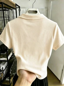 Resyla 女士休闲度假通勤花卉刺绣V领短袖T恤，夏季 - 彩色 - 查看 2