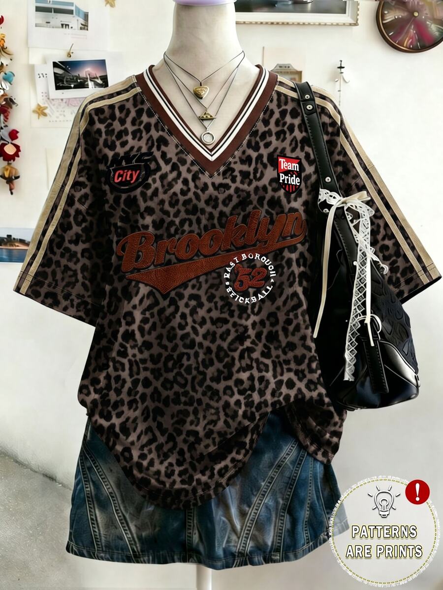 Lalippa 女款 T-shirt 夏季外出上衣,女款寬鬆 V 領棕色豹紋印花圖案,極簡英文字母印花圖案,圖案設計,日常穿著,休閒百搭,舒適面料 - 彩色 - 查看 1