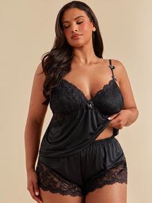 SHEIN BAE CURVE Plus Size Lace Patchwork Elastic Knit Sexy Backless Camisole & Shorts Pajama Set Lingerie Short Set Lingerie Sleep Set - Black - View 4