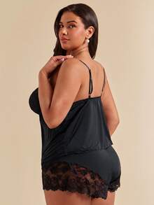 SHEIN BAE CURVE Plus Size Lace Patchwork Elastic Knit Sexy Backless Camisole & Shorts Pajama Set Lingerie Short Set Lingerie Sleep Set - Black - View 2