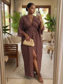 SHEIN Lady CURVE 大尺碼女款波點印花 3/4 袖開衩下擺休閒洋裝 - 棕色 - 查看 1