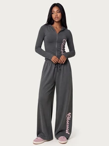 MISSGUIDED TEEN Obsessed Graphic Wide Leg Casual Pants With Drawstring Waist And Side Pockets Full Length Loungewear Bottoms - Grey - View 3