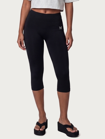 MISSGUIDED TEEN High Rise Cropped Capri Leggings With Logo Detail Smooth Knit Fabric Fitted Silhouette Mid-Calf Length Everyday Essential