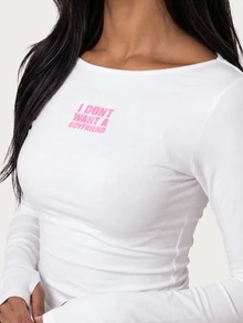 MISSGUIDED TEEN 長袖船領短版上衣，胸前標語印花，修身休閒，適合春夏季夜晚外出與派對穿著 - 白色 - 查看 2