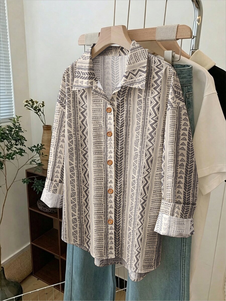 SHEIN VCAY 大尺碼女款休閒長袖鈕扣領襯衫 - 彩色 - 查看 1