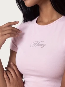MISSGUIDED TEEN Rhinestone Honey Script Crew Neck Short Sleeve Crop T-Shirt Fitted Slim Fit Tee Summer Festival Y2K Style - Pink - View 5