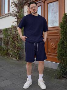 LEOGASHI LEOGASHI 男士纹理面料短袖T恤和不对称口袋短裤套装 - 藏蓝色 - 查看 3