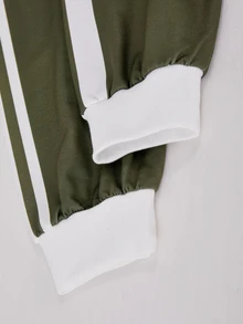 SHEIN Sparklyn 青少年女孩 V 領字母印花連帽衫與工裝褲休閒兩件套 - 軍綠色 - 查看 8
