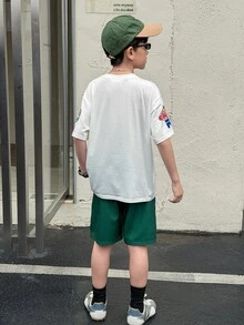 SHEIN 两件套男童休闲简约字母印花短袖圆领套装，适合夏季、街头风、日常穿着、上学、旅行和运动。 - 彩色 - 查看 6