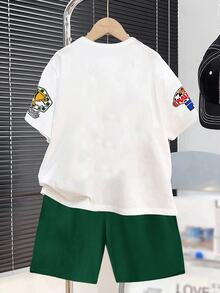SHEIN 两件套男童休闲简约字母印花短袖圆领套装，适合夏季、街头风、日常穿着、上学、旅行和运动。 - 彩色 - 查看 2