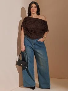 SHEIN BAE CURVE 大尺碼女款巧克力棕色不對稱單肩抓皺緊身連身衣，優雅夏季垂墜修身上衣，適合夜店外出的貼身連身衣 - 棕色 - 查看 2