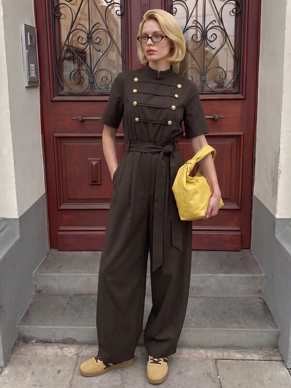 Struktiv Women's Spring/Summer Casual Napoleon Style Cinched Waist Brown Short Sleeve Jumpsuit, Suitable For Parties, Daily Commute And Shopping