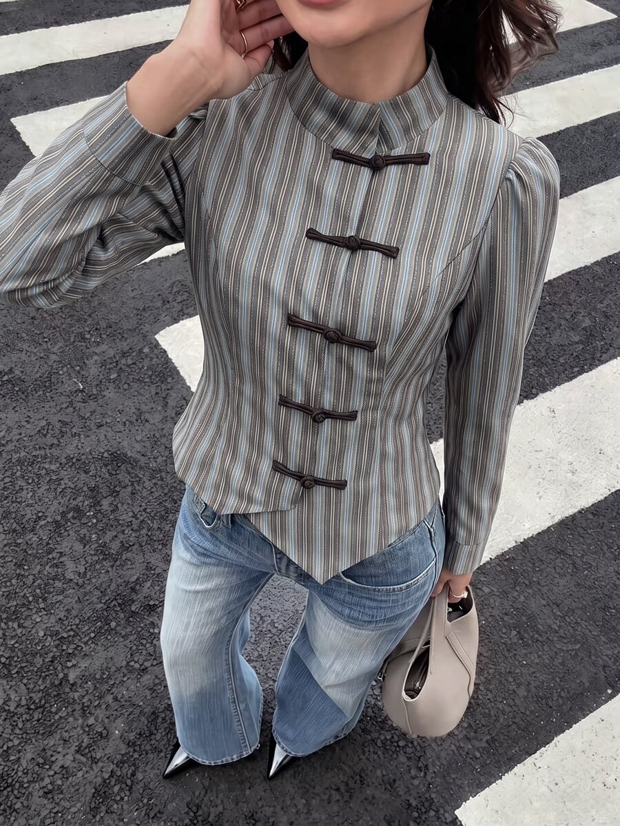 Struktiv 女款條紋青蛙鈕扣設計長袖復古襯衫 - 彩色 - 查看 1