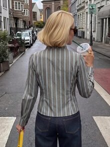 Struktiv 女款條紋青蛙鈕扣設計長袖復古襯衫 - 彩色 - 查看 2