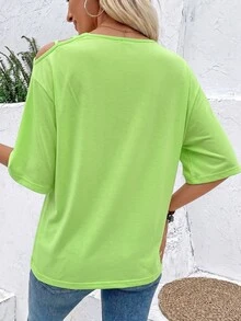 SHEIN Holidaya 女款夏季抽象臉孔印花不對稱領休閒街頭風T恤圖案上衣城市度假風萊姆綠 - 綠色 - 查看 2