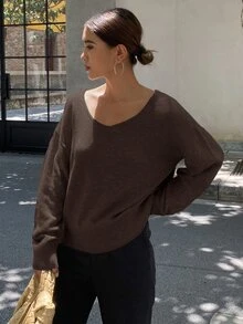 Livesso Women's Solid Color Oversized V-Neck Long Sleeve Pullover Sweater,Long Sleeve Tops,Back To School Clothes,Fall Women Clothes - Coffee Brown - View 5