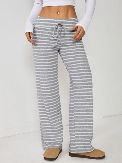 SHEIN PETITE Pantalones de yoga sueltos de cintura baja con rayas y cordón, cómodos para usar en casa para mujeres