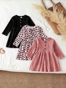 SHEIN Vintaside Kids 3件組嬰兒女童長袖洋裝，3個月至3歲，圓領鈕扣式，純黑色、粉色、豹紋，羅紋百褶裙，超值多色組合，新生兒公主休閒套裝 - 彩色 - 查看 4