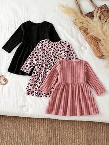 SHEIN Vintaside Kids 3件組嬰兒女童長袖洋裝，3個月至3歲，圓領鈕扣式，純黑色、粉色、豹紋，羅紋百褶裙，超值多色組合，新生兒公主休閒套裝 - 彩色 - 查看 2
