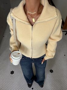 Muchica 女款奶油黃落肩長袖休閒針織開襟衫（附雙向拉鍊）－2000年代風格返校穿搭 - 淡黃色 - 查看 1