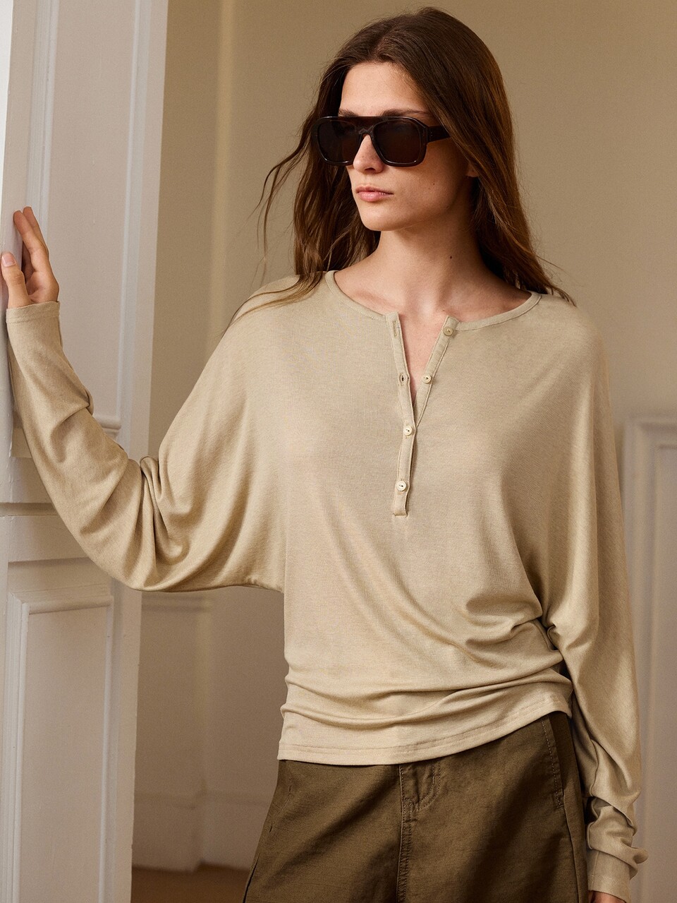Anewsta Essential Henry Collar Half-Button Loose Batwing Sleeve Knit Long Sleeve Top, Soft Skin-Friendly Elastic Knit Fabric, Casual Lazy Slimming Versatile Base Layer